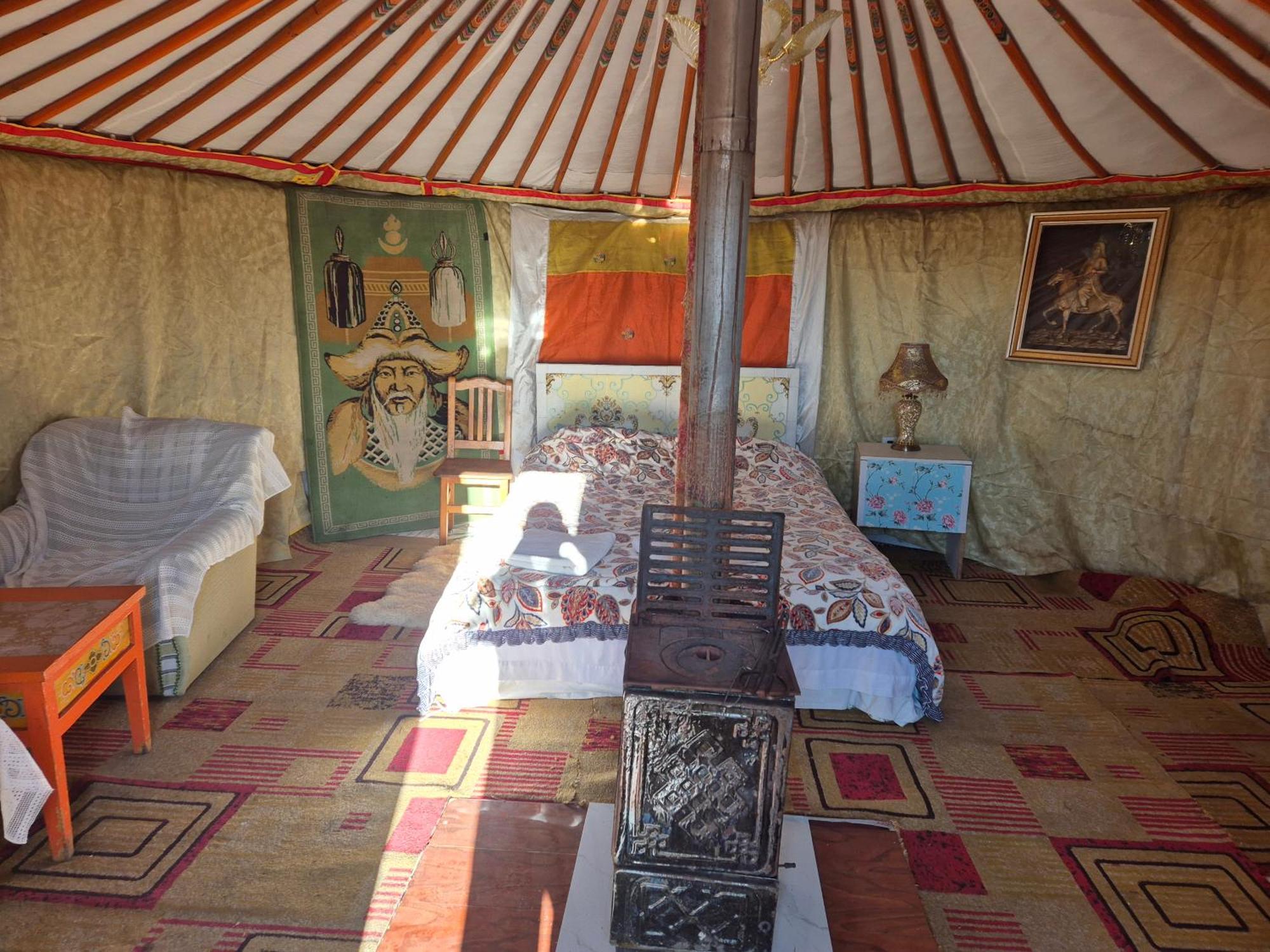 Gana'S Guest House And Tours Ulan Bator Eksteriør bilde